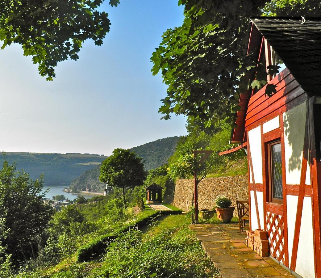 Burghotel Auf Schoenburg โอเบอร์เวเซิล ภายนอก รูปภาพ
