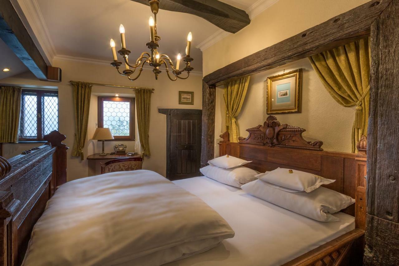 Burghotel Auf Schoenburg โอเบอร์เวเซิล ภายนอก รูปภาพ